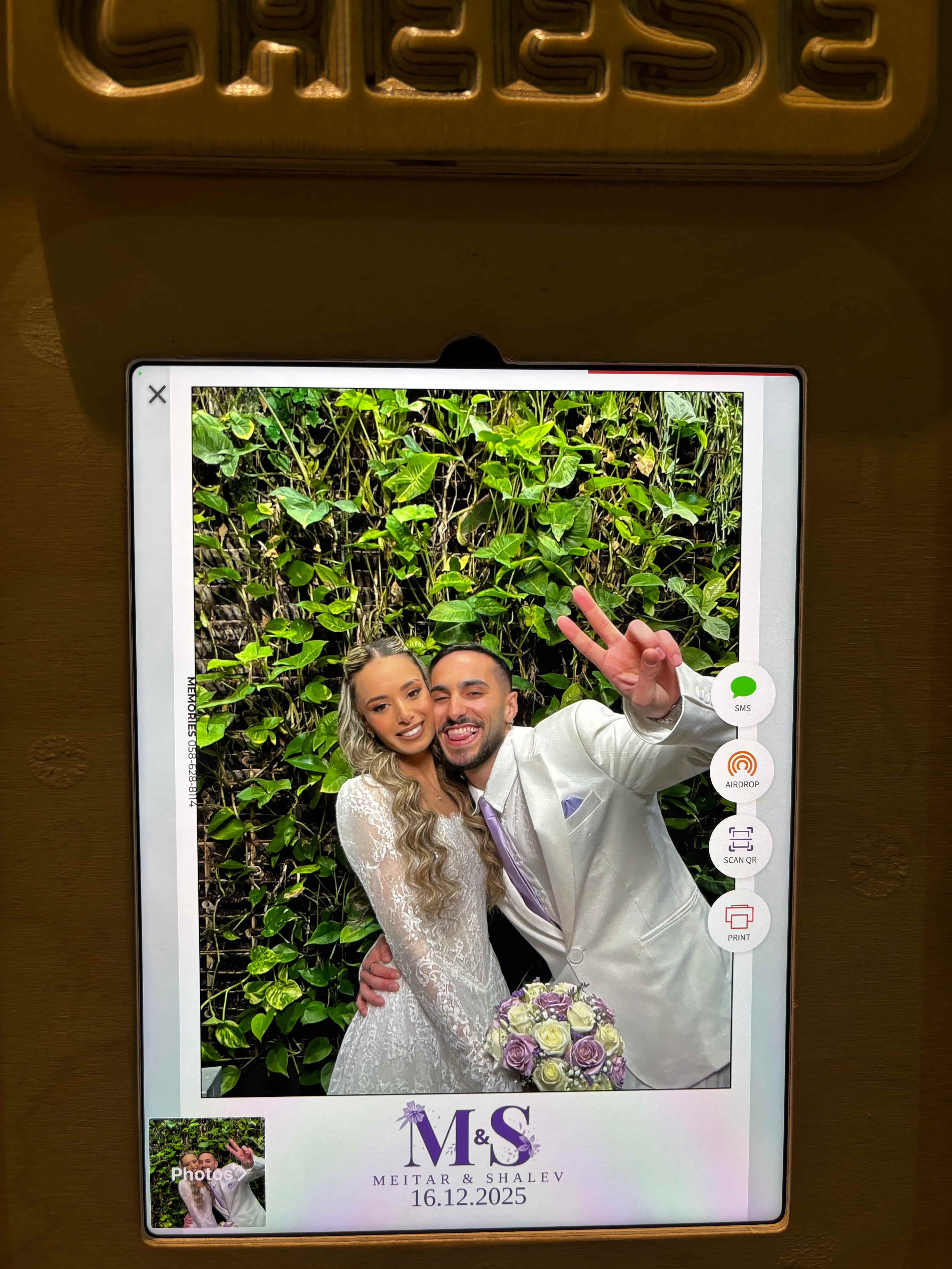 רגע מאירוע עם עמדת הצילום של Memories